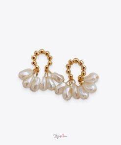 Vintage Pearl Decorated Earrings Jewelry